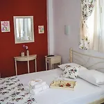 マイストレイル ペンション ゲストハウス 3*