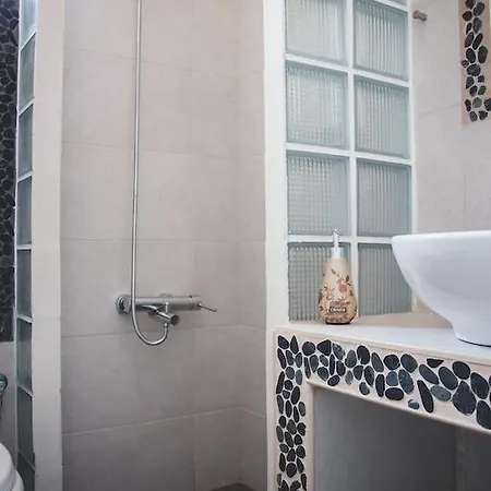 Pensionat Maistrali Skála Marión