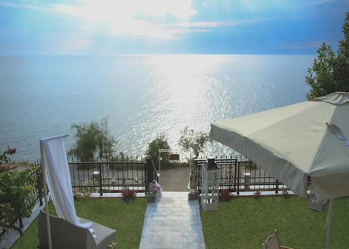 Maistrali Maison d'hôtes Skála Marión